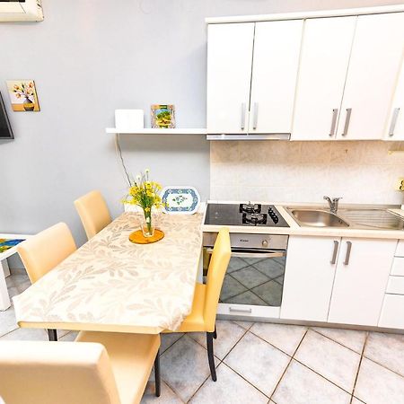 Apartments Hope Novalja Ngoại thất bức ảnh