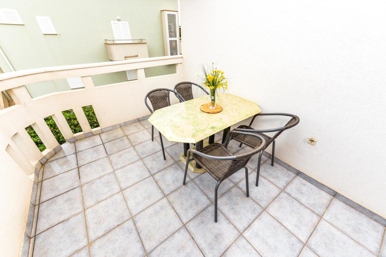 Apartments Hope Novalja Ngoại thất bức ảnh