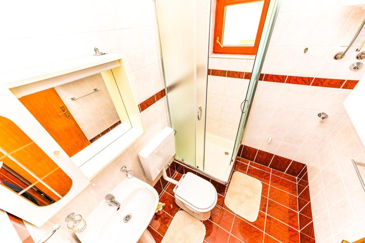 Apartments Hope Novalja Ngoại thất bức ảnh