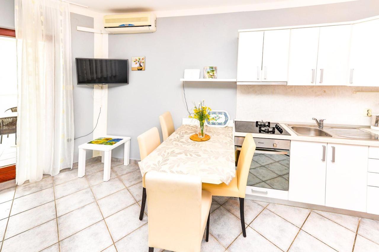 Apartments Hope Novalja Ngoại thất bức ảnh